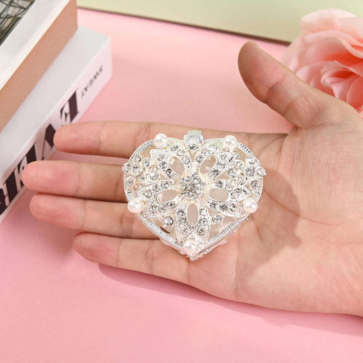 Five Flower Pearl Heart Shaped Box - TINGKU